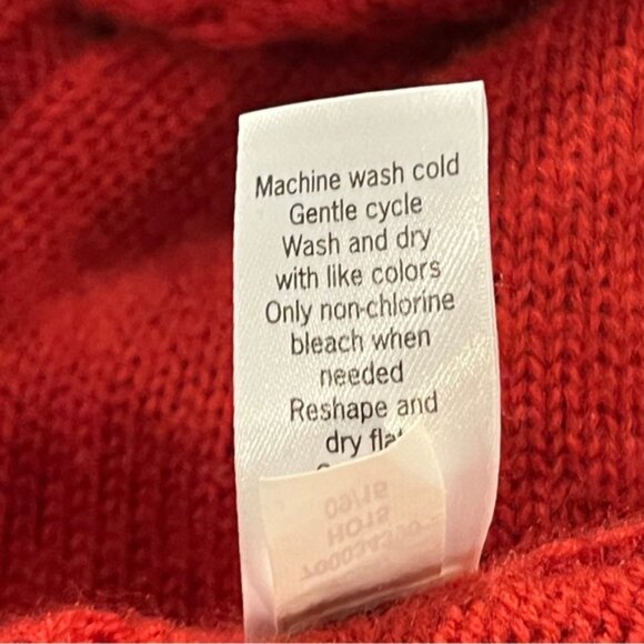 Athleta 100% merino wool sporty hooded Red Cable Knit sweater Dress size medium - Picture 10 of 12